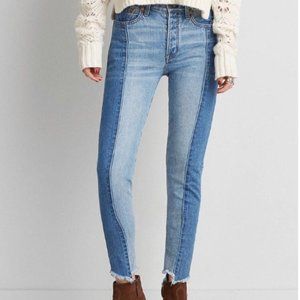 American Eagle Two-Toned Frayed Hem Jeans